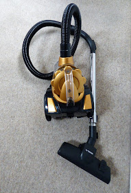 lightweight vacuum cleaners