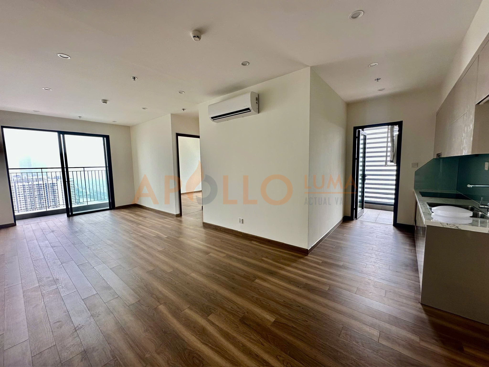 Hình ảnh thực tế nội thất bàn giao tòa ZR1 Vinhomes Ocean Park