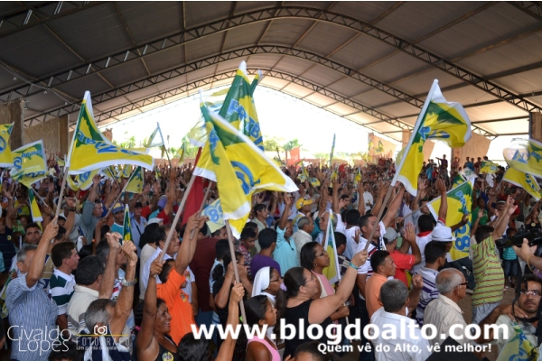 A Convenção do PRTB e partidos aliados, que registrou a presença de milhares de pessoas numa clara manifestação de total apoio ao Prefeito Atemir