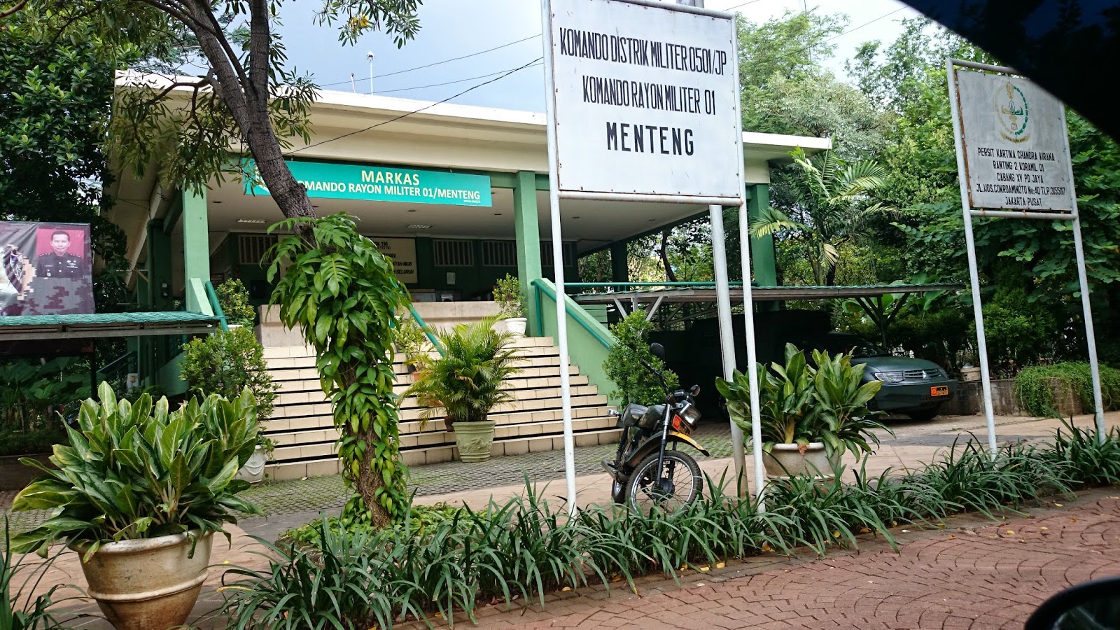 TAKJUB INDONESIA  TAMAN  MENTENG JAKARTA  PUSAT 