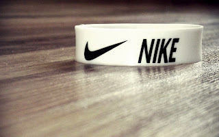 Nike Plastic Bracelet HD Wallpaper