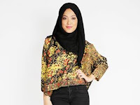 Model Baju Batik Kantoran Wanita Muslim