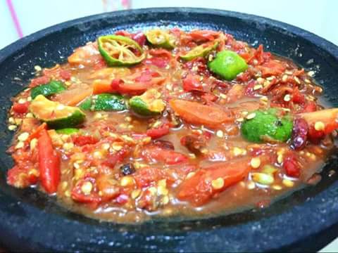 Cara Membuat Sambal Mentah Pedas 