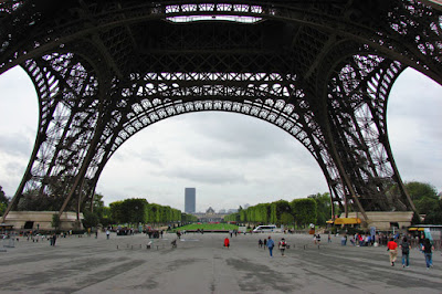 paris torre eiffel de cerca