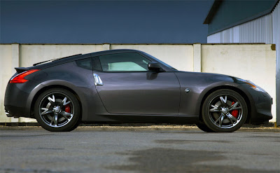 2010 Nissan 370Z Black Edition Side View