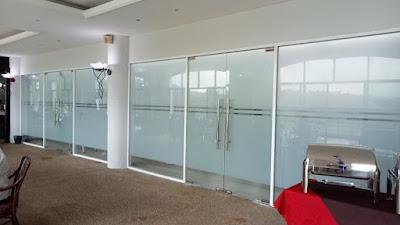 FROSTED WINDOW BANGUNAN GOLF CLUB BUKIT BERUNTUNG RAWANG SELANGOR I +60182572826 & +603-80664432