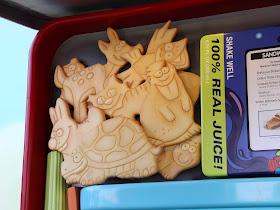 Toy Story Land Woody's Lunch Box REVIEW 