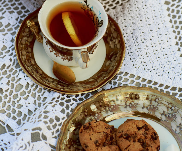 Tea and cookie time