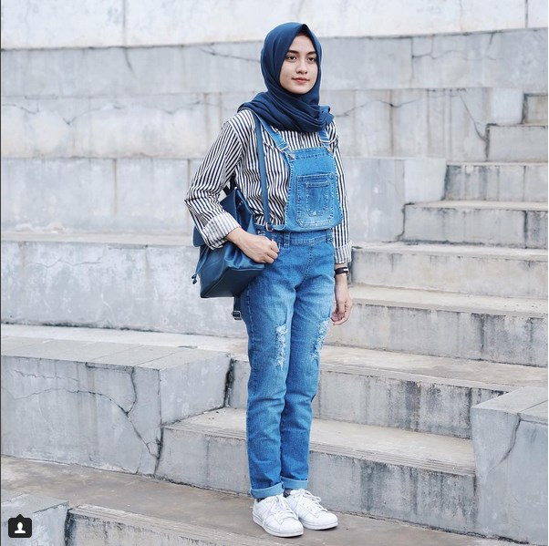  Gaya  Berhijab Simple  Elegan  dan Nyaman Tutorial Hijab
