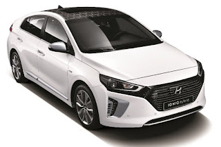 Hyundai Ioniq Hybrid (2017) Front Side