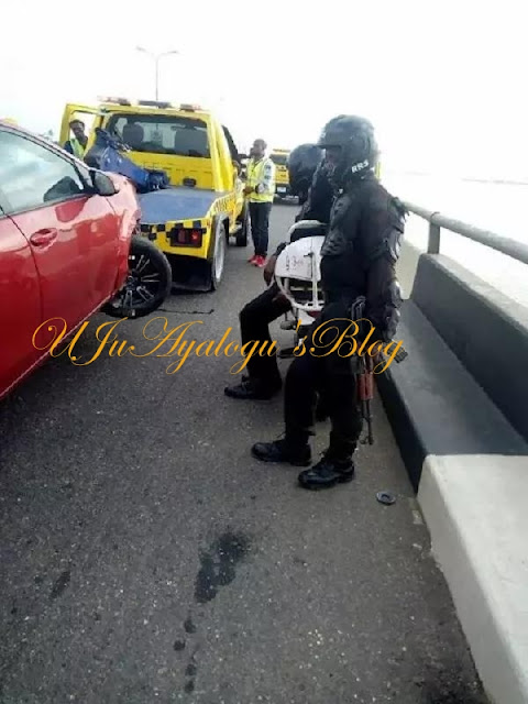 Man’s leg falls into lagoon after ghastly accident on Third Mainland Bridge 