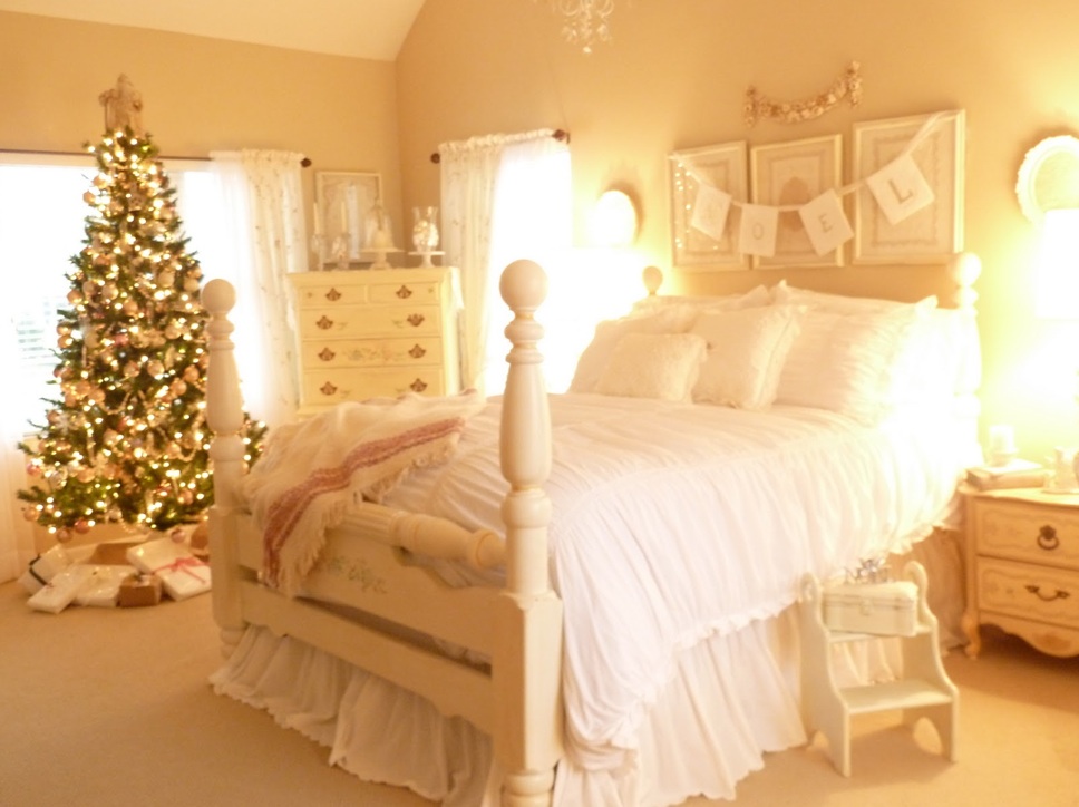 The Pretty Purveyor The Christmas  Bedroom 