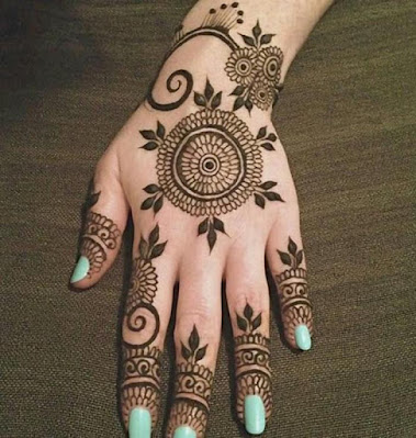 piche hath ki mehandi design सुंदर और आसान मेहंदी डिजाइन