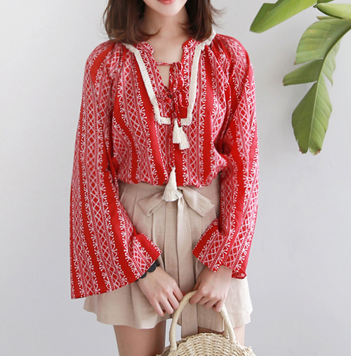  Patterned Tasseled Drawstring Detail Blouse