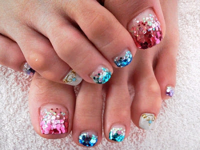 Cool-Toe-Nail-Art-Designs-2012