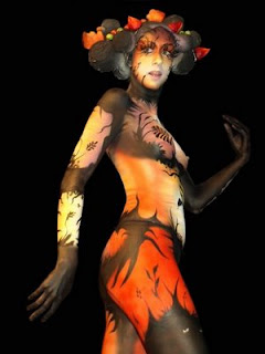 Body paint Dark and Light