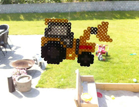 Hama perler traktor