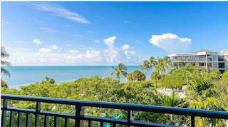 Florida Keys Beachfront  Vacation Condominium Home For Rent with Pool, Key West