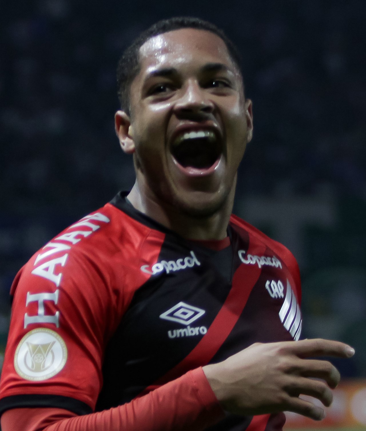 Barcelona is going to acquire Brazil's 18-year-old talent Roque
