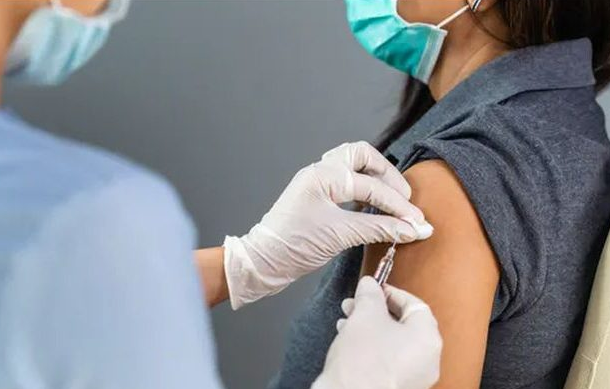   ΜΕΓΑΛΟ Χάος με άρθρο στο «Vaccines» που υποστηρίζει ότι τα εμβόλια σκοτώνουν – Παραιτήθηκαν κορυφαίοι επιστήμονες