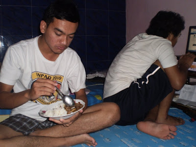 Beberapa Hal Yang Dilakukan Saat Anak Kost Lagi Bokek Beberapa Hal Yang Dilakukan Saat Anak Kost Lagi Bokek