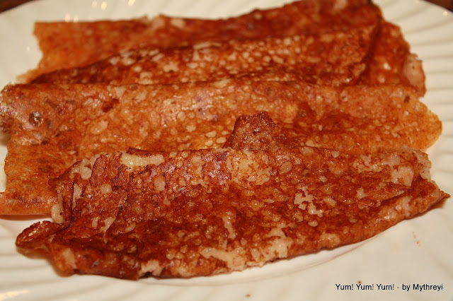 Soft Tomato Rava Dosa