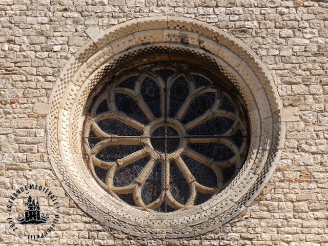 BELLEVILLE (69) - Eglise Notre-Dame (XIIe-XIVe siècles) (Extérieur)