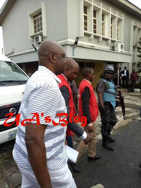 Fayose All Smiles As He Steps Into Court For His Bail Hearing (Photos)