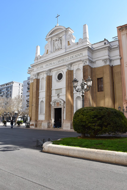 Facciata della Chiesa Maria Santissima del Monte Carmelo di Taranto