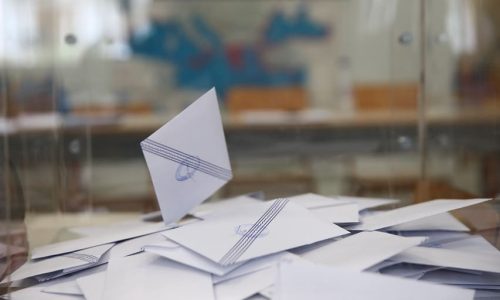 Ελάχιστοι είναι οι Δήμοι της Ηπείρου που όπως όλα δείχνουν θα οδηγηθούν σε δεύτερο εκλογικό γύρο για να αναδείξουν τους νέους δημάρχους. Αυτό δεν αποτελεί εκτίμηση αλλά δεδομένο με βάση το νέο εκλογικό νόμο.