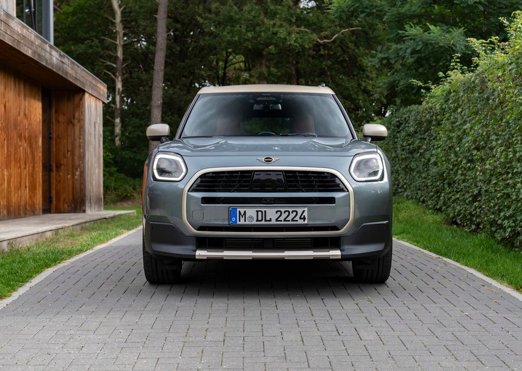 2024 Mini Countryman C