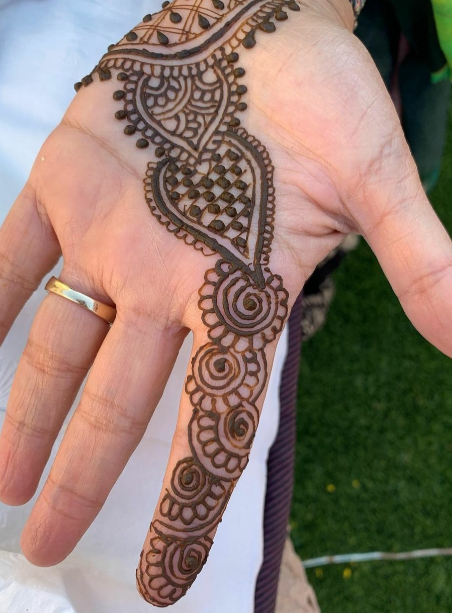 Image of Arabic simple mehndi design 2022 - simple mehndi design 2022  mehndi design photo - mrlaboratory.info