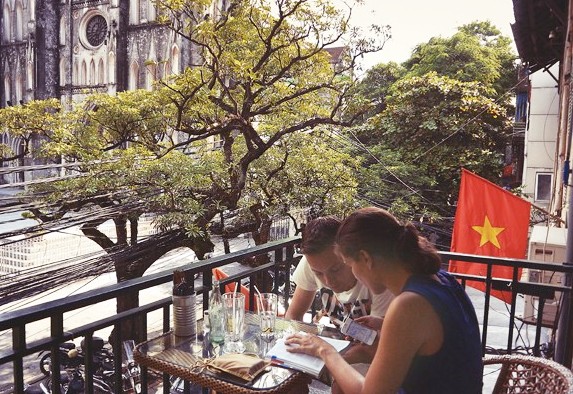 best coffee shops in hanoi