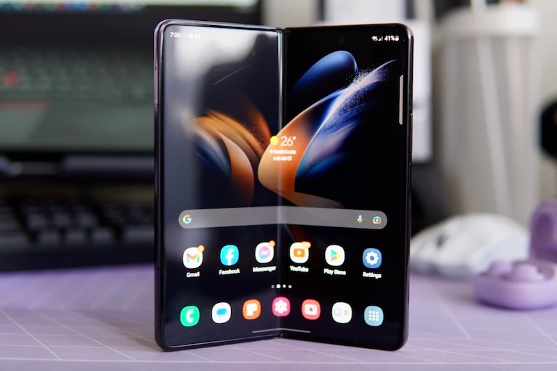 Samsung Galaxy Z Fold4 Review