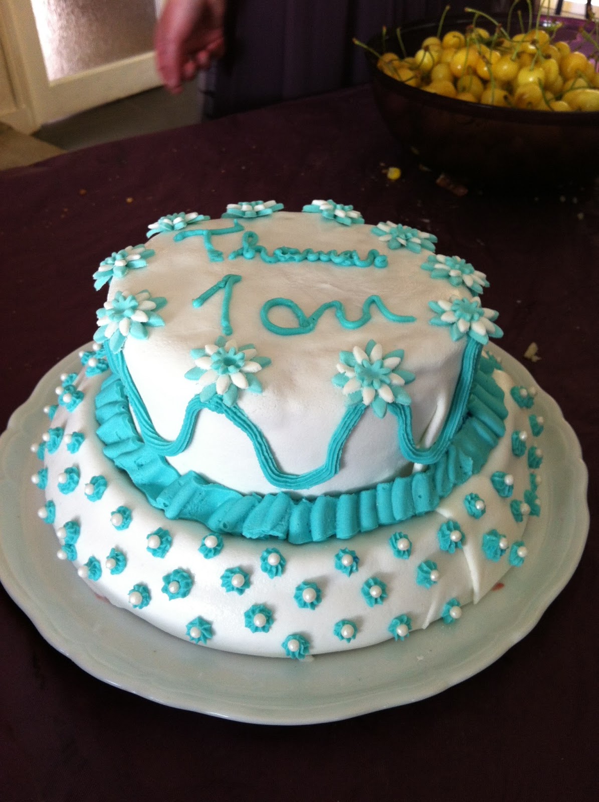 Gateaux D Anniversaires Decores De Catherine Gateau Anniversaire Bleu Pour Les 1 An De Thomas