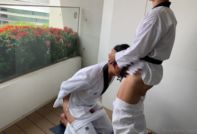 China- Suitslave buổi đầu đi tập taekwondo