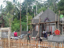 KASDIM TINJAU PEMBANGUNAN KANTOR TPD BOLMONG 