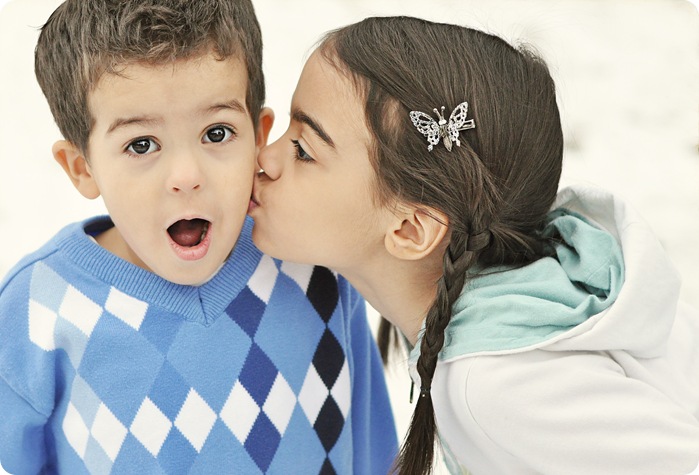 kisses