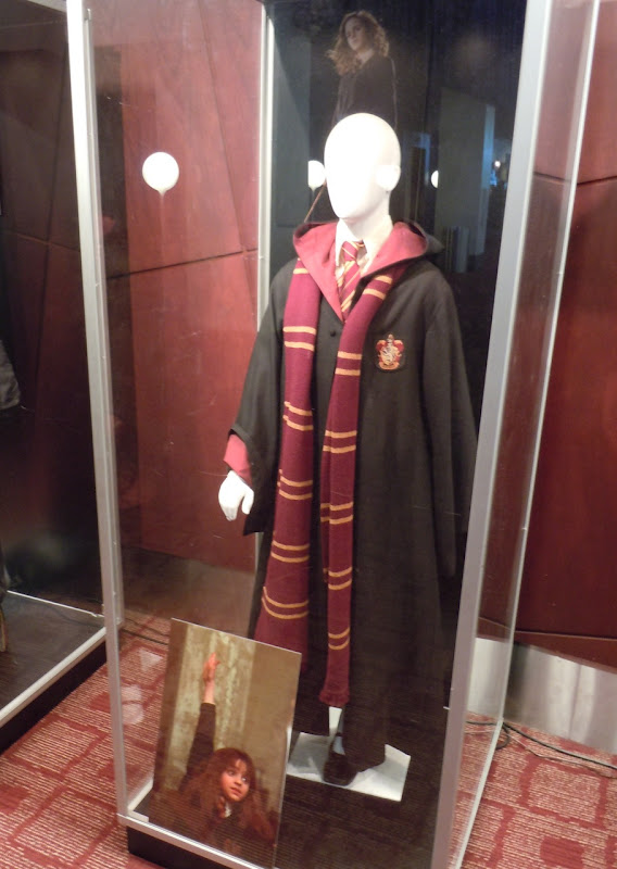 Hermione Granger Hogwarts robes Harry Potter