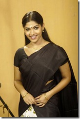Muktha hot in saree_pic