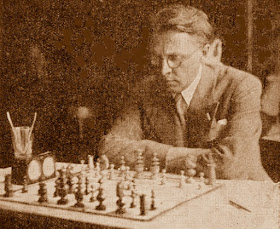 El ajedrecista Viktor Kahn, el vencedor