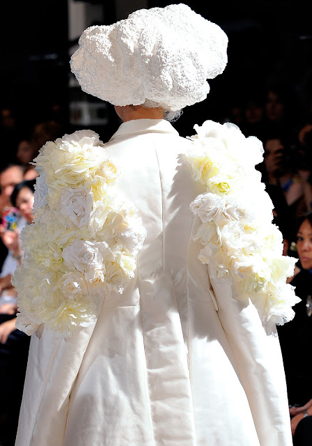 Comme des Garçons Spring-Summer 2012 | Cool Chic Style Fashion