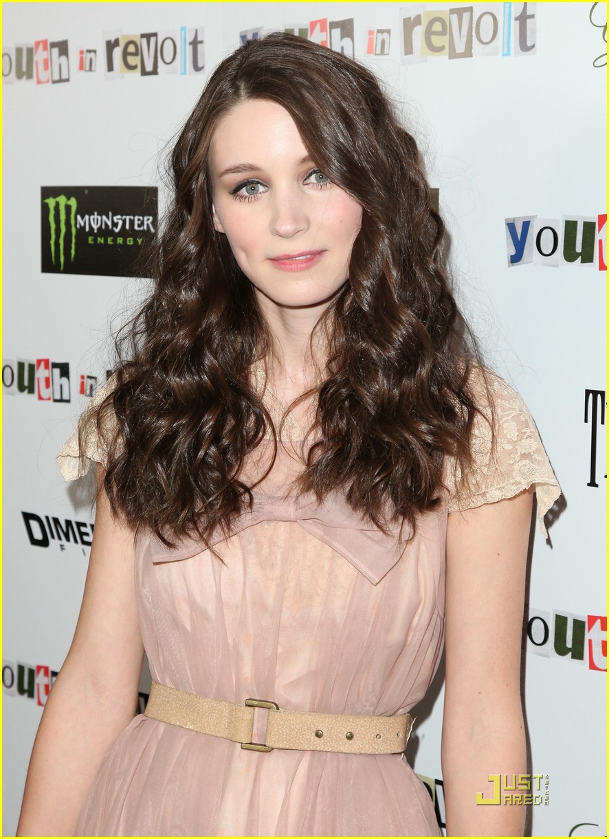 Rooney Mara Hot