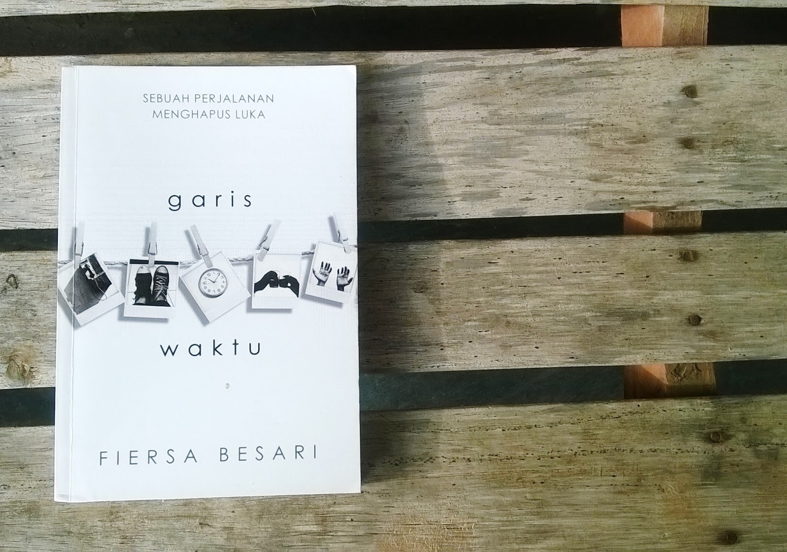 Resensi Buku Garis Waktu Fiersa Besari Rubrik Buku