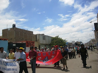 DOCENTES DEL CONARE RETOMAN PROTESTAS EN TACNA