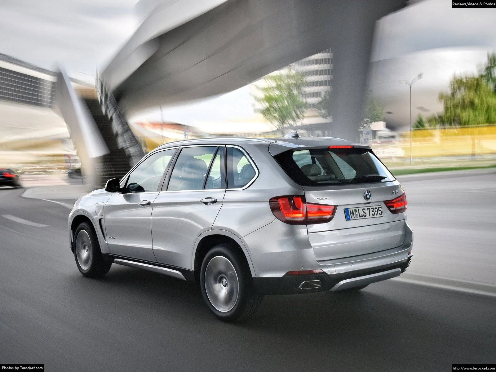 Hình ảnh xe ô tô BMW X5 xDrive40e 2016 & nội ngoại thất