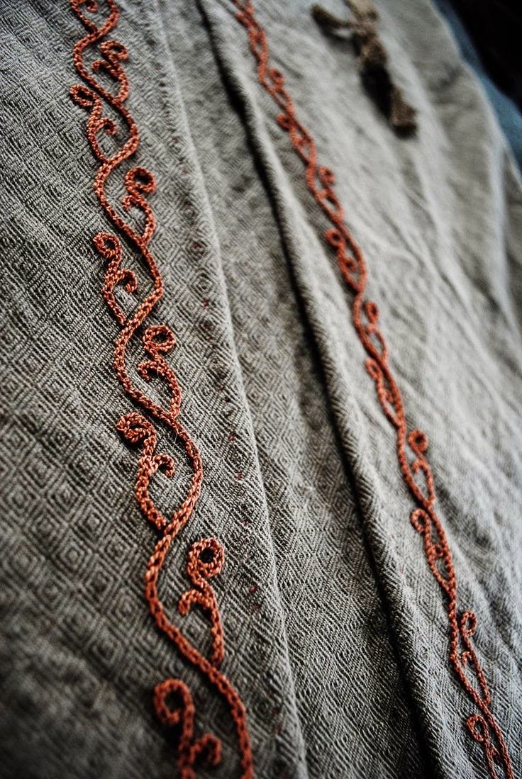 i love historical clothing Viking Embroidery 