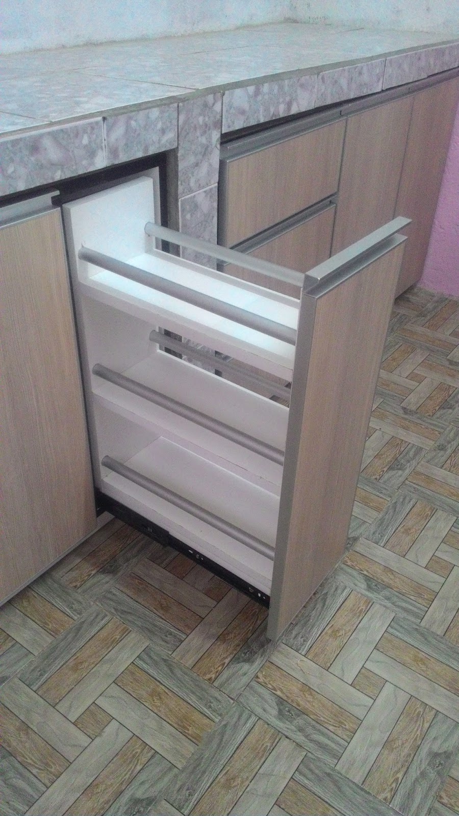  Kabinet  Dapur 