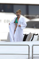 Hayden Panettiere Bikini Pictures