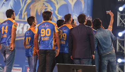 Celebrities, National Stadium For Karachi Kings Team Launch